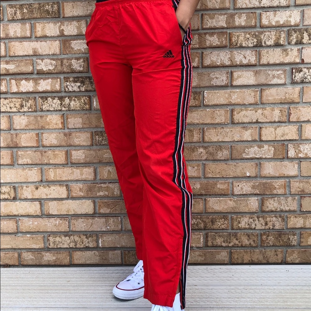S RED ADIDAS TRACK PANTS W/ ZIPPERS AT BOTTOM